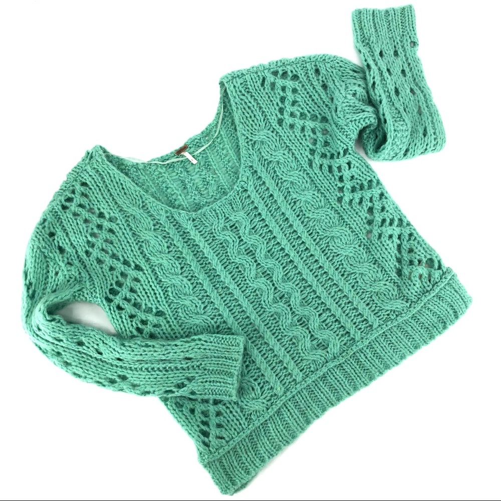 Open-Knit Scoop Neck Sweater in Mint Green